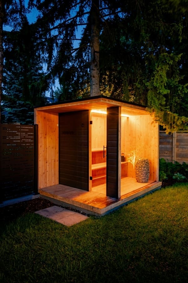 Distinctive - Sharalin