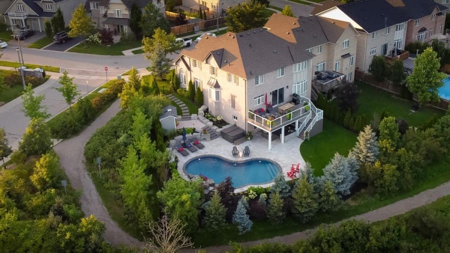 3357-Liptay-Ave-0729